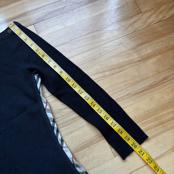 Burberry London Off-the-Shoulder Knit Sweater with Signature Check Trim - Size 1 - Picture 3 of 12